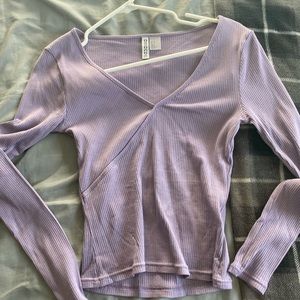 H&M purple ribbed cross front long sleeve top